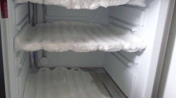 descoperire ocanta in congelatorul unui barbat
