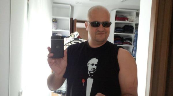 huidu nu trebuia sa ma opresc pentru ca am facut un accident