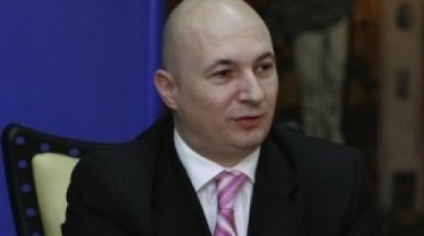 codrin tefanescu anun a incantat familia lui s a marit