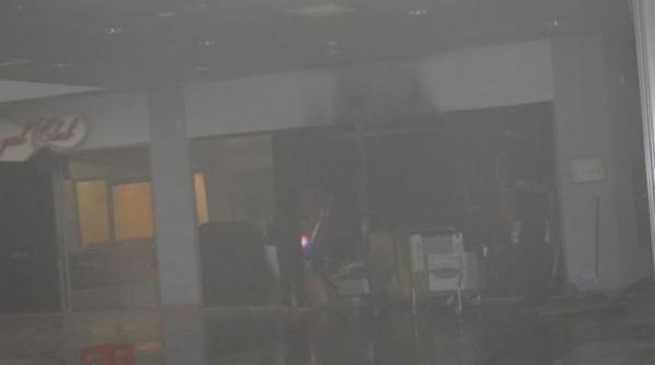 incendiu la cel mai mare mall din vaslui interven ie in for a a pompierilor