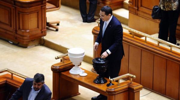 mo iunea de cenzura a pnl a fost votata in parlament care este rezultatul ultima ora