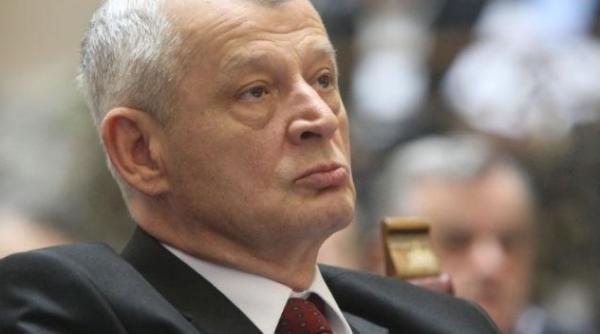 sa predea re elele mesajul unui senator pnl catre sorin oprescu