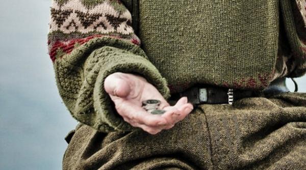 bancul zilei so ul duce un cer etor in fa a so iei