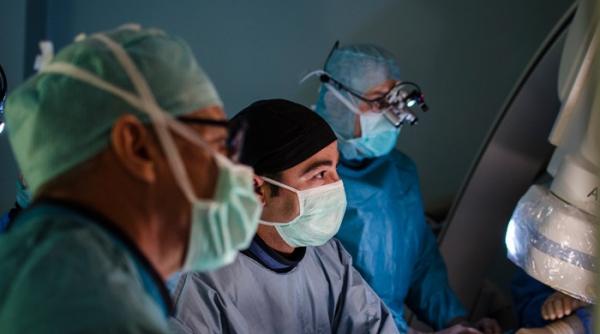 premiera est europeana la sibiu pentru salvarea unui medic pediatru din ia i