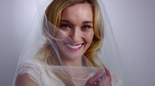 rochii de mireasa la moda pe parcursul a 100 de ani in doar 3 minute