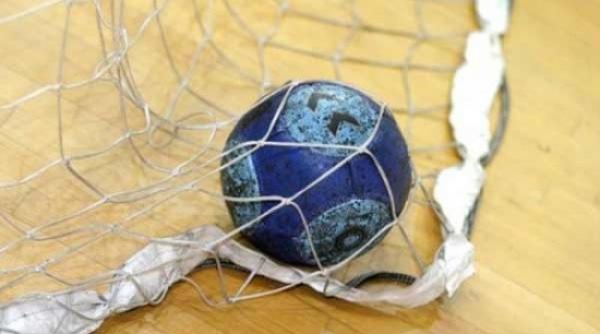 antrenor din bucure ti trimis in judecata pentru ca a violat apte fete minore