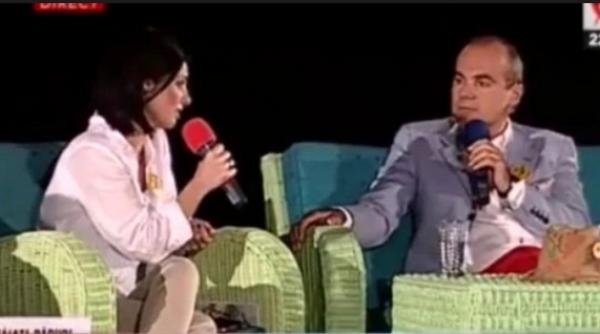 lavinia andru sare in apararea lui rare bogdan dupa lovitura primita