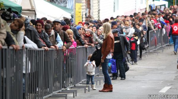 moastele sfintei cuvioase parascheva 8 000 de locuitori din voluntari in pelerinaj la ia i