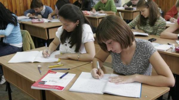 premiera in colile din romania ora de coala la muzeu