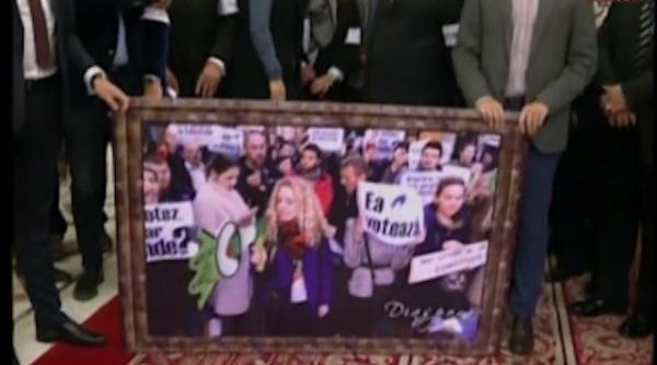 protest pe holurile parlamentului cum au aparut liberalii