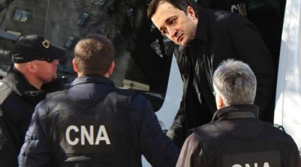 scandal politic uria este o inscenare cinica