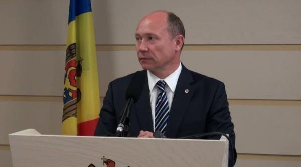 valeriu strele premierul moldovean a cerut demisia efului anticorup ie