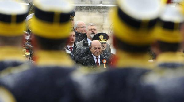basescu baga in sperie i romania o eroare care ne va costa enorm