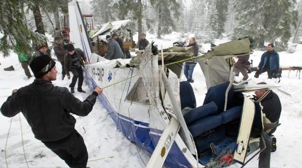 raport tragendie apuseni avionul avea motoarele si carburatoarele inghetate