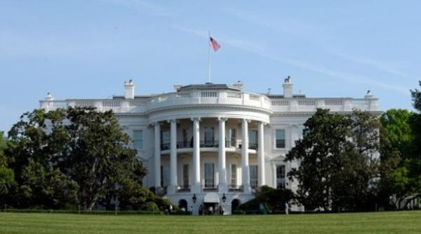 candidat surpriza in sua casa alba asaltata de jurnali ti