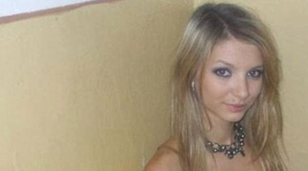 nu le a venit sa creada cand au vazut cum a venit imbracata la scoala