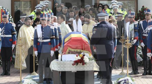 politistul bogdan gigina inmormantat la cimitirul ghencea iii cu onoruri militare