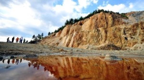 alba  arest la domiciliu pentru unsprezece cautatori de aur din rosia montana