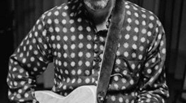 doliu in lumea muzicii rock a murit la 58 de ani in urma unui infarct