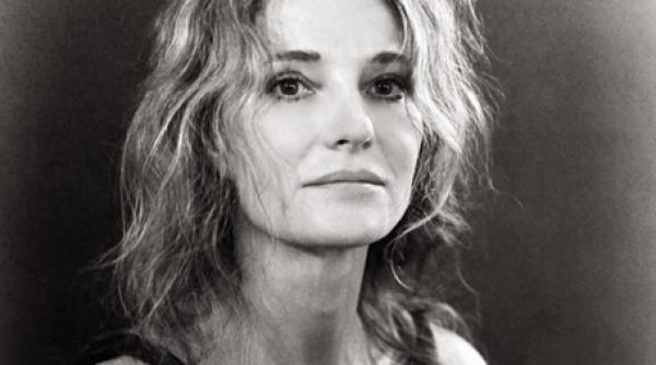 indemnul neasteptat al unei actrite dupa drama de la colectiv