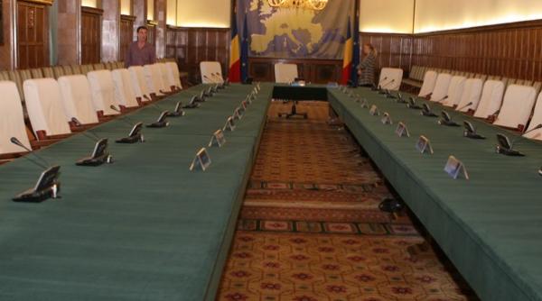 singurul premier care nu va fi huiduit de multime