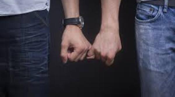 fran a permite homosexualilor sa doneze sange dar pune o condi ie