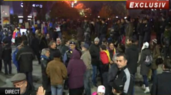 protest pia a universita ii oamenii il a teapta pe klaus iohannis