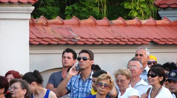 mircea badea n am de gand sa accept asta de ce sa tac