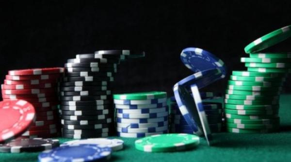 constanta jaf la o sala de jocuri de noroc