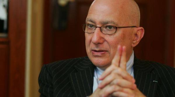 radu ioanid  prin alegerea lui iohannis presedinte  romania a dat o lectie de democratie europei