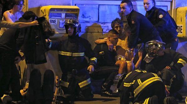 atentat paris triplu atac terorist francois hollande in pericol mor i i rani i