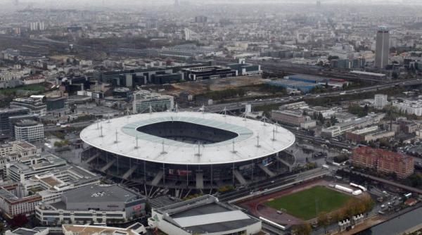 atac armat paris explozia in timpul meciului fran a germania video