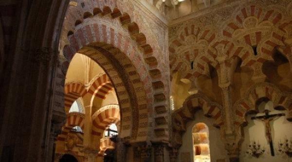 moschee din spania incendiata posibila razbunare in urma atacului terorist din fran a