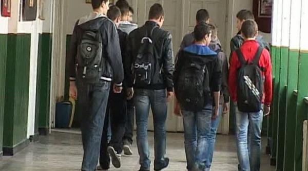 elevii sunt nemul umi i de programa coalara este inutila