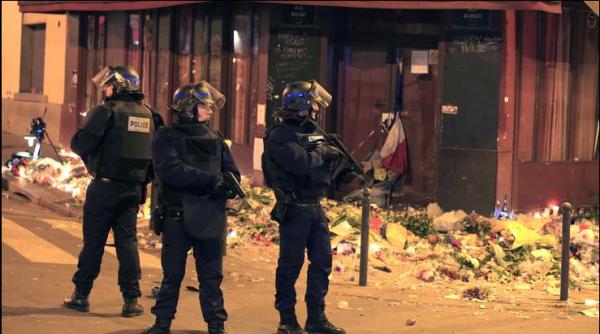 impu caturi langa stade de france paris miercuri diminea a cel pu in doi mor i