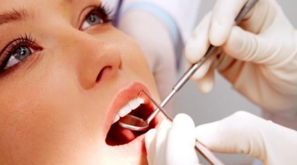 iasi  manifestari stiintifice dedicate medicinei dentare