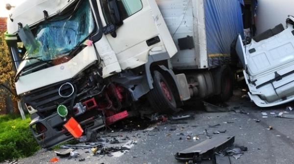 accident grav pe valea oltului surprins de un alt ofer