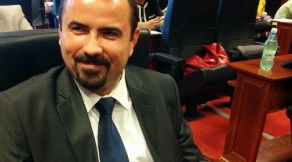 robert negoi a avertisment crunt pentru primarul bucure tiului