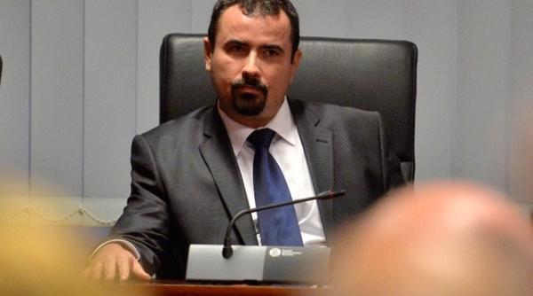 atac virulent al fostului primat interimar al capitalei