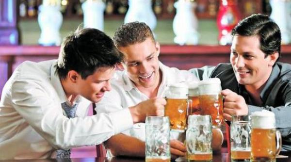 bancul zilei dilema mirelui la petrecerea burlacilor