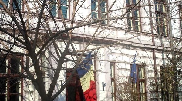 bucure ti elevi de la tonitza ies in strada ce mesaj vor sa transmita