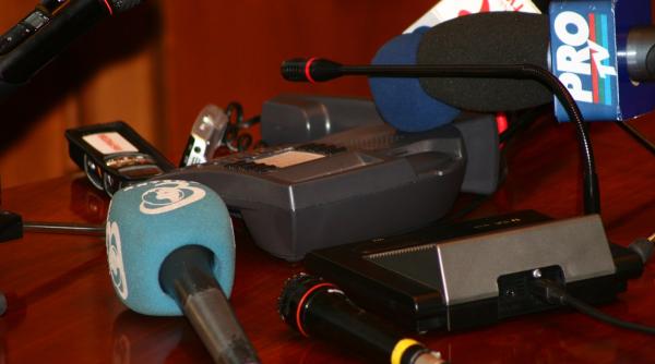 cum ar fi raspuns laura nureldin a elor de la cocarlatele mesaj taios