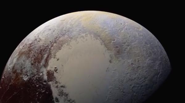 nasa difuzeaza fotografii de inalta rezolu ie ale planetei pitice pluto