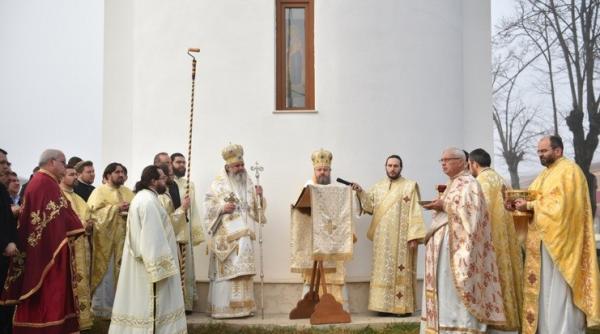 patriarhul daniel la penitenciarul jilava pentru sfin irea noii capele