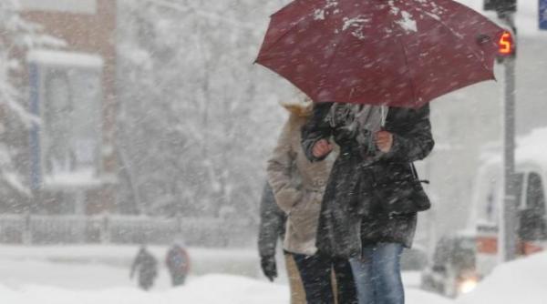 vin ninsorile ce spun meteorologii