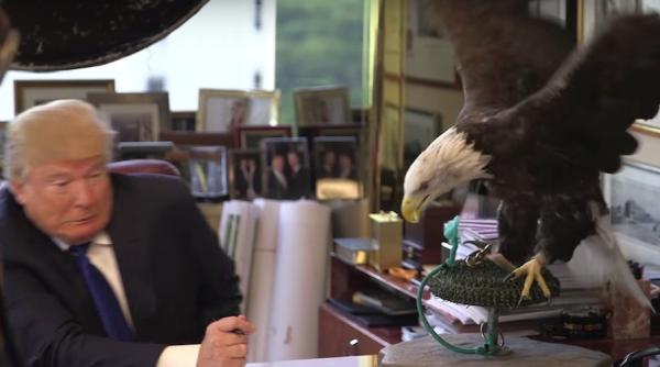 donald trump speriat de unchiul sam in timpul unei edin e foto