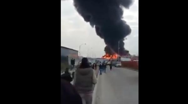 incendiu de propor ii in craiova oamenii sunt speria i