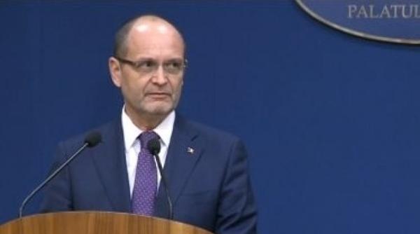 ministrul educa iei in curand o sa vedeti un program de stiinta in scoli