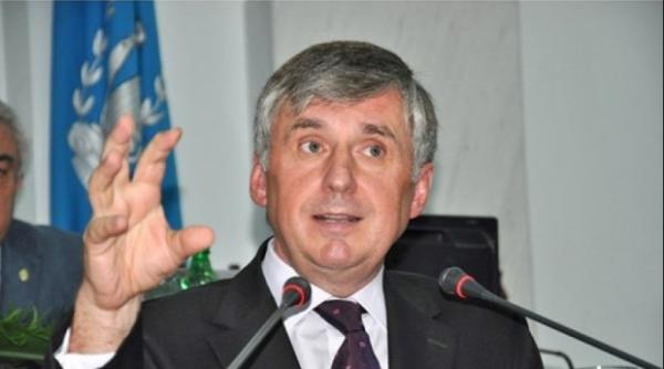 ion sturza este premierul desemnat al republicii moldova