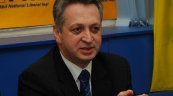 relu fenechiu eliberat din inchisoare de craciun